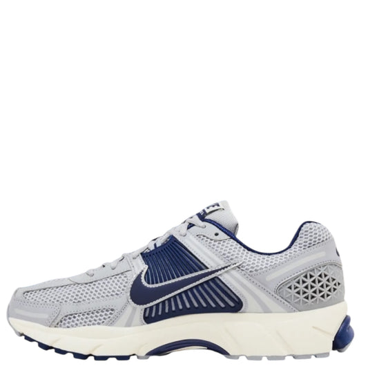 Nike Air Zoom Vomero 5 ‘Yankees’